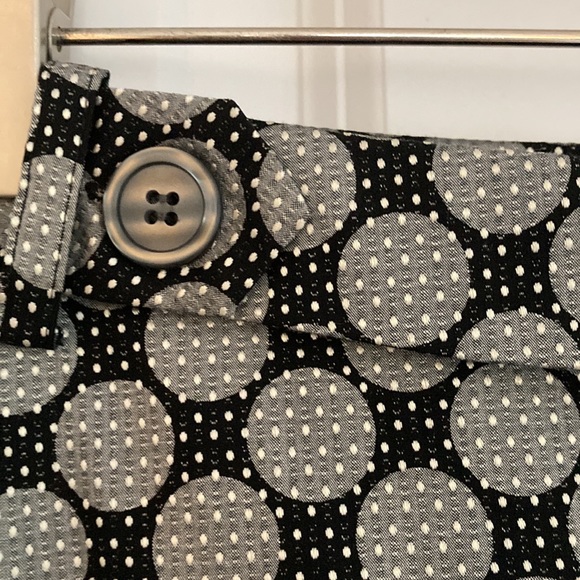 Vintage Black & Silver Dot Mod Skirt. Size 4. - Picture 3 of 6